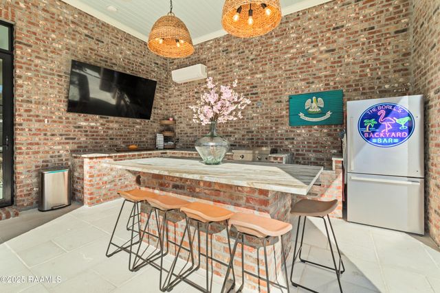 109 Stony Trek Drive, Youngsville, LA 70592