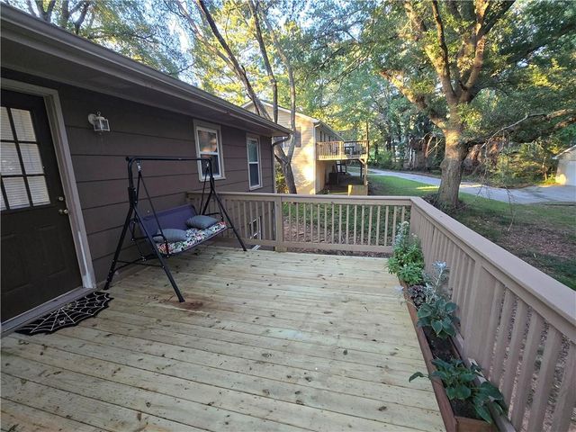 1400 Hidden Circle Drive, Sugar Hill, GA 30518