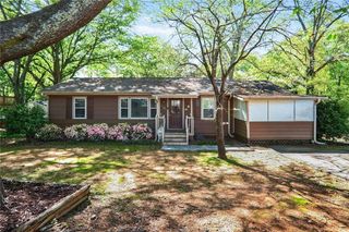 1400 Hidden Circle Drive, Sugar Hill, GA 30518