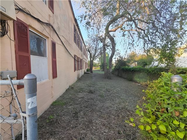 926 Park Ave, Corpus Christi, TX 78401
