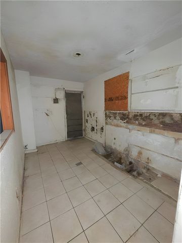 926 Park Ave, Corpus Christi, TX 78401