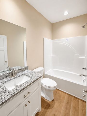71 Dukes Park Rd, Summertown, TN 38483