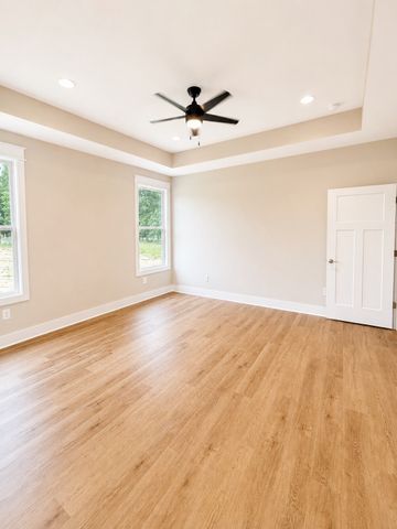 71 Dukes Park Rd, Summertown, TN 38483