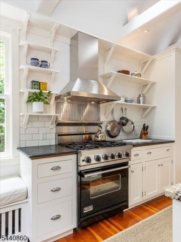 53 Hillside Ave, Glen Ridge Boro Twp., NJ 07028