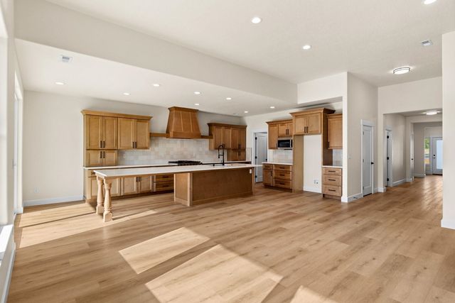 13306 N Starling Ln, Spokane, WA 99208