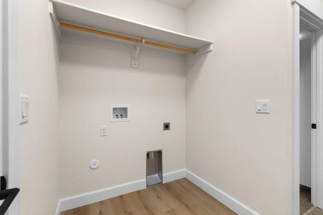 13306 N Starling Ln, Spokane, WA 99208