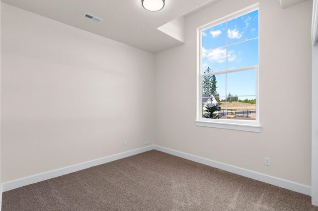 13306 N Starling Ln, Spokane, WA 99208