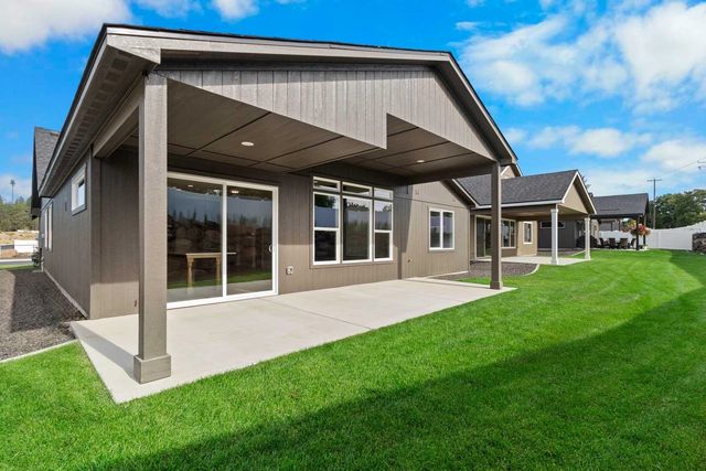 13306 N Starling Ln, Spokane, WA 99208