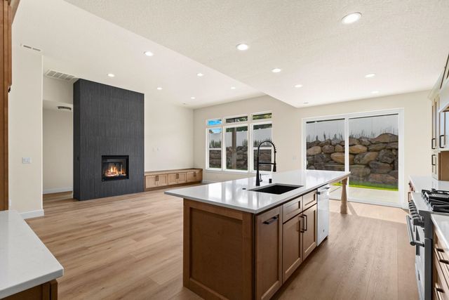 13306 N Starling Ln, Spokane, WA 99208