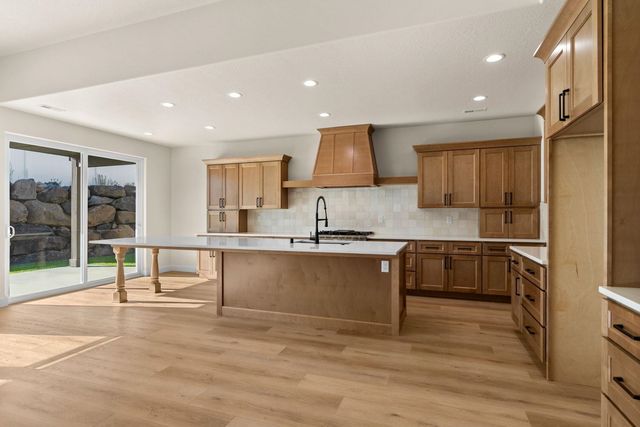 13306 N Starling Ln, Spokane, WA 99208