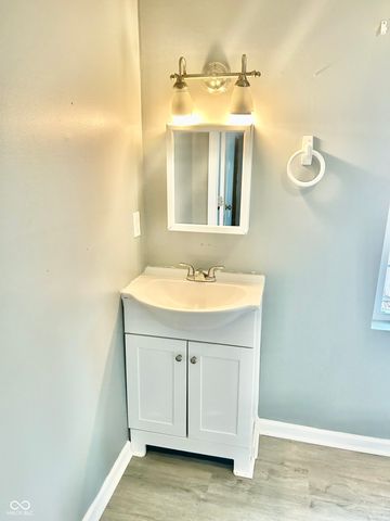 153 N Vaught Street, Franklin, IN 46131