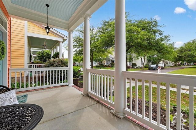 121 Hyacinth Street, Summerville, SC 29483