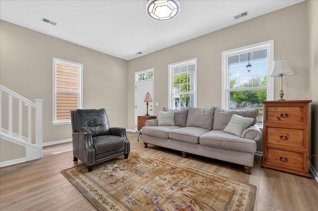 121 Hyacinth Street, Summerville, SC 29483