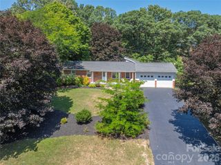 258 Camelot Drive, Clyde, NC 28721