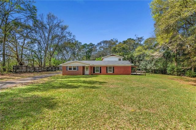 9722 Ramsey Road, Grand Bay, AL 36541