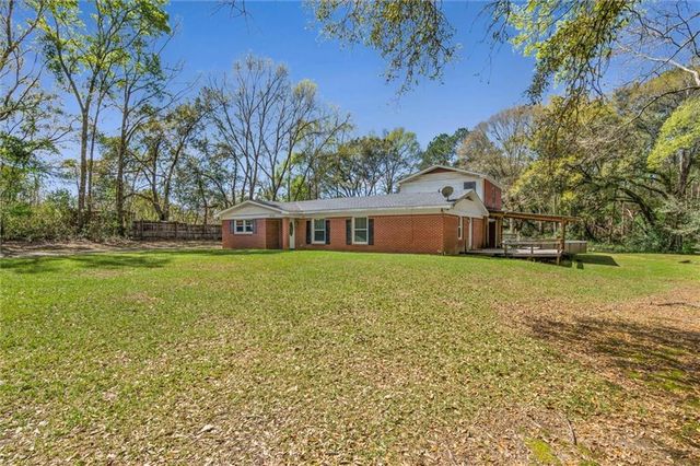 9722 Ramsey Road, Grand Bay, AL 36541