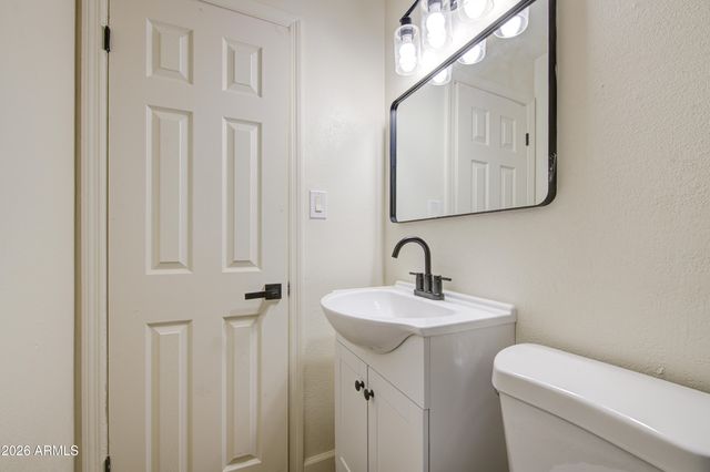 6649 W CAMBRIDGE Avenue, Phoenix, AZ 85035