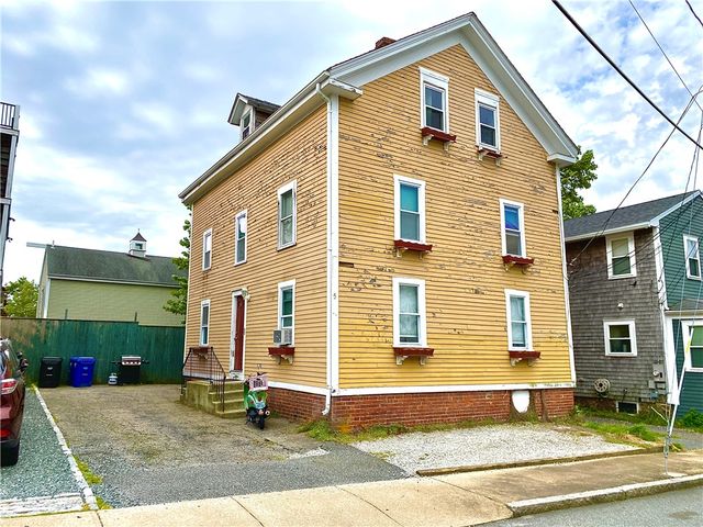 5 Simmons Street 2, Newport, RI 02840