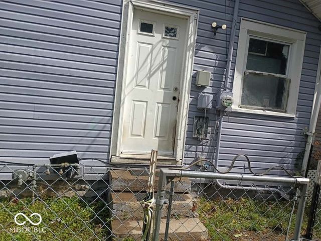 406 N Temple Avenue, Indianapolis, IN 46201