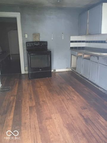 406 N Temple Avenue, Indianapolis, IN 46201