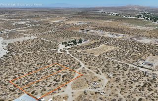 E Ave R-10, Littlerock, CA 93543