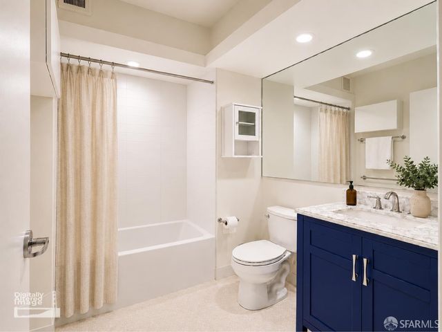 400 Grove Street 305, San Francisco, CA 94102