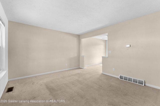 6137 Scotmar Drive, Lansing, MI 48911