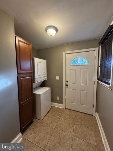 1321 CAMBRIA ST, Baltimore, MD 21225