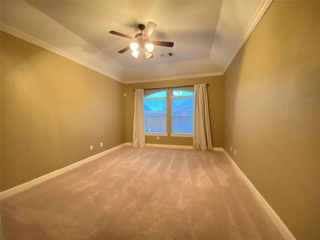 204 Bailey Brook Lane, Dickinson, TX 77539