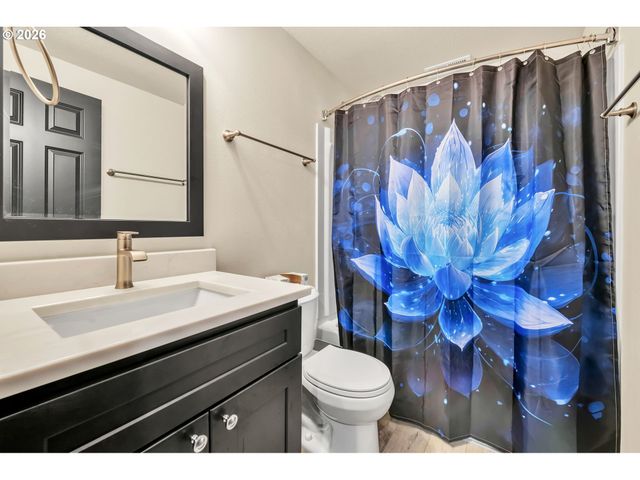 3740 MARSHALL Ave, Eugene, OR 97402