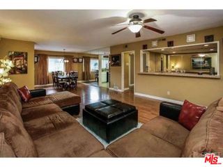 5301 Yarmouth Avenue 2, Encino, CA 91316