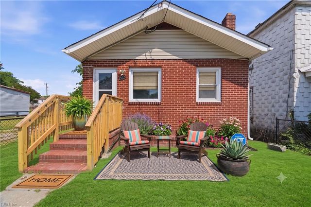 1313 29th St, Newport News, VA 23607