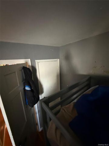 10737 Van Wyck Expressway, Jamaica, NY 11435