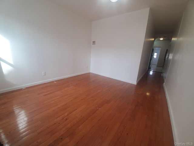 10737 Van Wyck Expressway, Jamaica, NY 11435