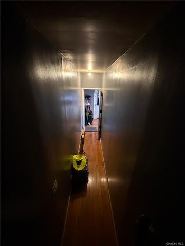 10737 Van Wyck Expressway, Jamaica, NY 11435