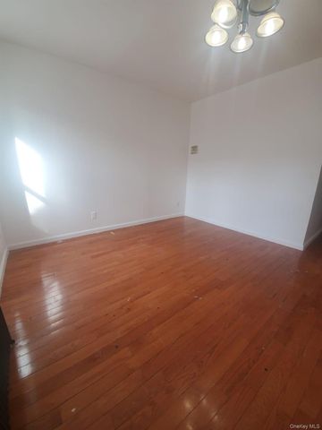 10737 Van Wyck Expressway, Jamaica, NY 11435