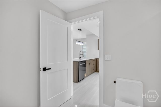 1011 Richards Street, Savannah, GA 31415