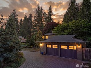 12838 NE 73rd Street, Kirkland, WA 98033