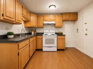 69 W Elm Ter 1, Brockton, MA 02301