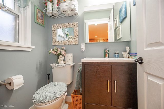 24690 Hawthorne Drive, Euclid, OH 44117