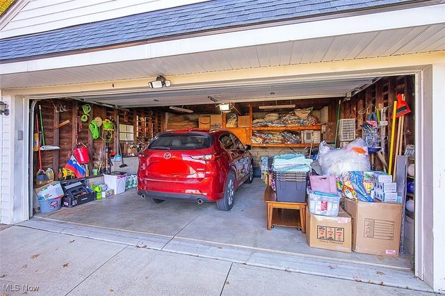 24690 Hawthorne Drive, Euclid, OH 44117