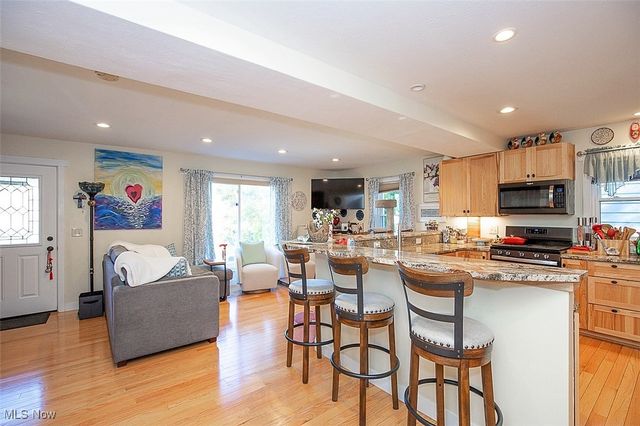 24690 Hawthorne Drive, Euclid, OH 44117