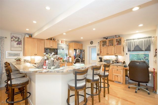 24690 Hawthorne Drive, Euclid, OH 44117