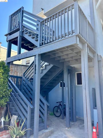 2831 Martin Luther King Jr Way, Oakland, CA 94609