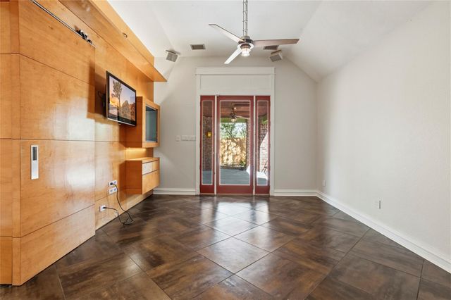 3531 Deerbrook Court, Pearland, TX 77584