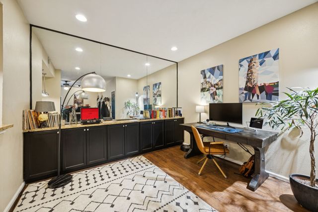 8601 Park Lane 726, Dallas, TX 75231