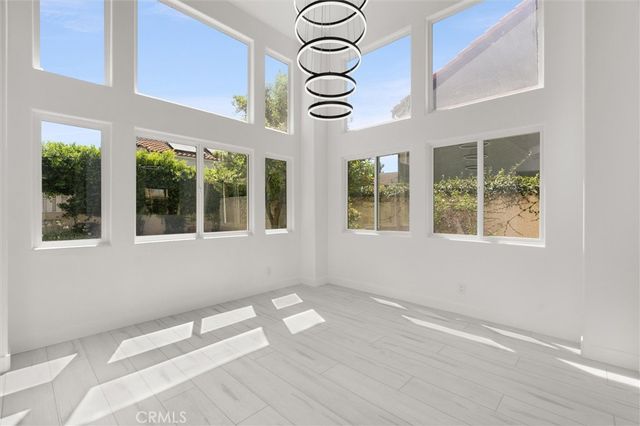 7422 Kyle Court, West Hills, CA 91307