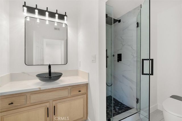 7422 Kyle Court, West Hills, CA 91307