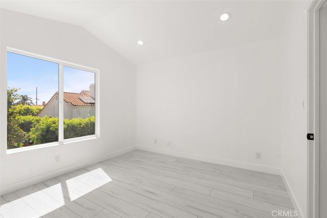7422 Kyle Court, West Hills, CA 91307