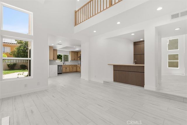 7422 Kyle Court, West Hills, CA 91307